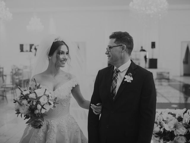 O casamento de Guilherme e Lilian em Colombo, Paraná 32