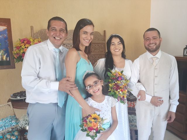 O casamento de Marlon e Paloma  em Macaé, Rio de Janeiro 20