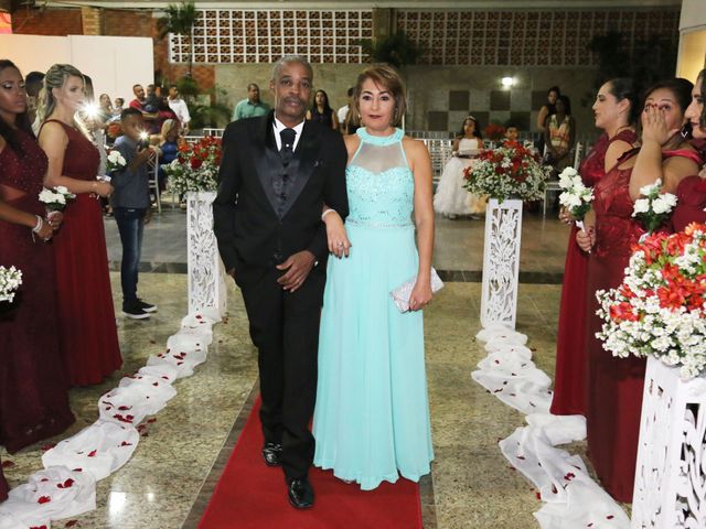 O casamento de Vagner e Dayane em São Gonçalo, Rio de Janeiro 16