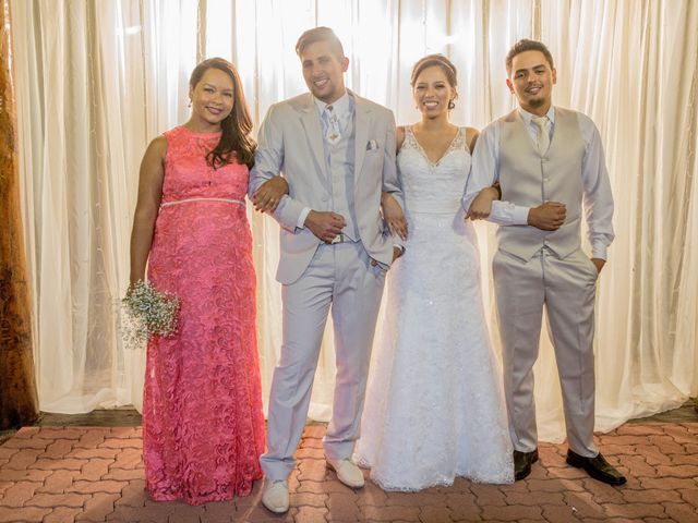 O casamento de Diego e Iris em Jundiaí, São Paulo Estado 37
