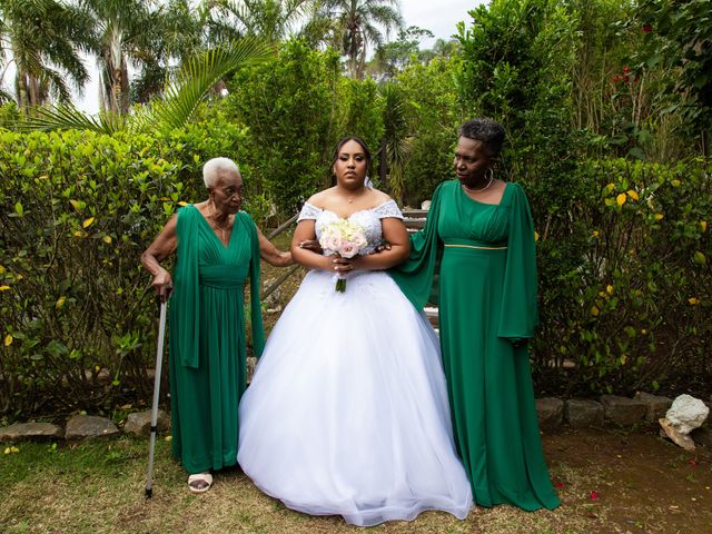 O casamento de Paulo e Clarinha em Cotia, São Paulo Estado 27