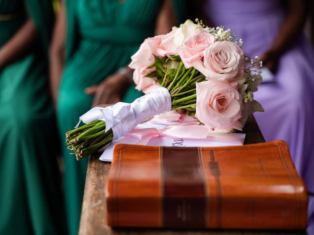 O casamento de Paulo e Clarinha em Cotia, São Paulo Estado 33
