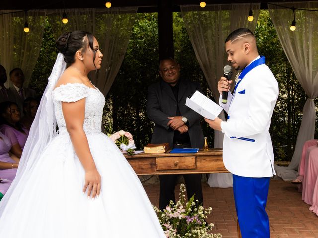 O casamento de Paulo e Clarinha em Cotia, São Paulo Estado 36