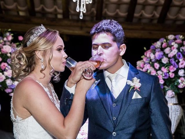 O casamento de Fernando  e Ramine em Montes Claros, Minas Gerais 13