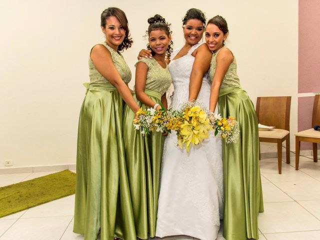 O casamento de Adriano e Elaine em Lauro de Freitas, Bahia 15