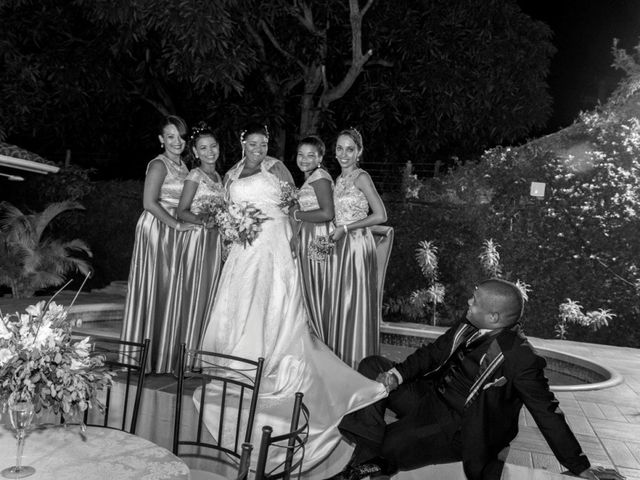 O casamento de Adriano e Elaine em Lauro de Freitas, Bahia 32