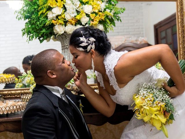 O casamento de Adriano e Elaine em Lauro de Freitas, Bahia 1