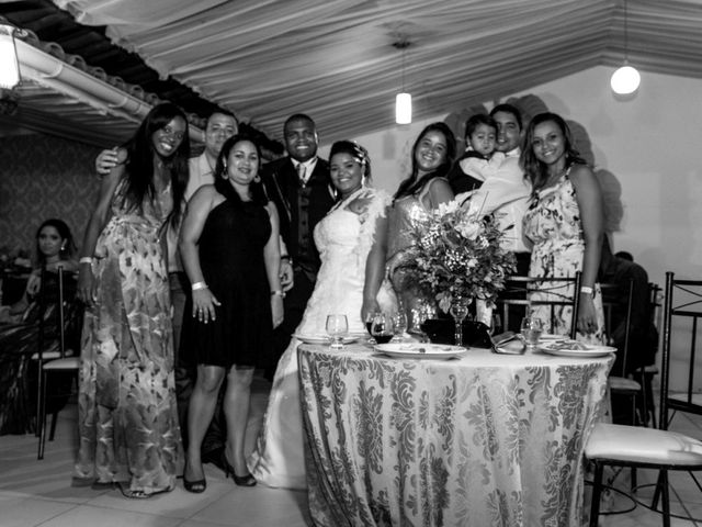 O casamento de Adriano e Elaine em Lauro de Freitas, Bahia 39
