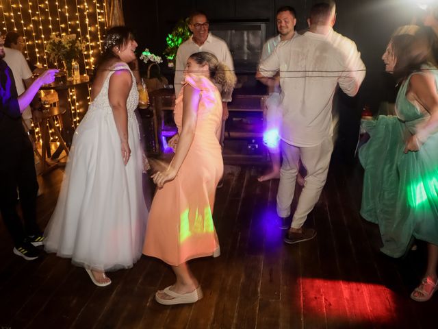 O casamento de Matheus e Letícia em Bombinhas, Santa Catarina 67