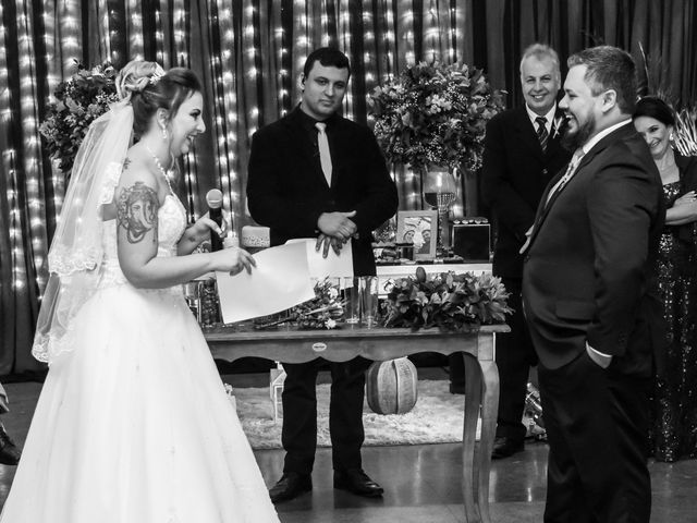 O casamento de Adriano e Elenise em Gravataí, Rio Grande do Sul 22