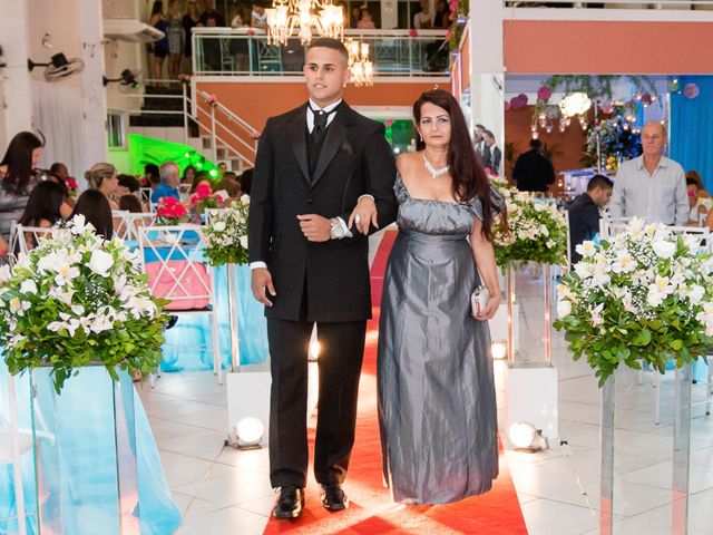 O casamento de Jonathan e Myllena em Duque de Caxias, Rio de Janeiro 13