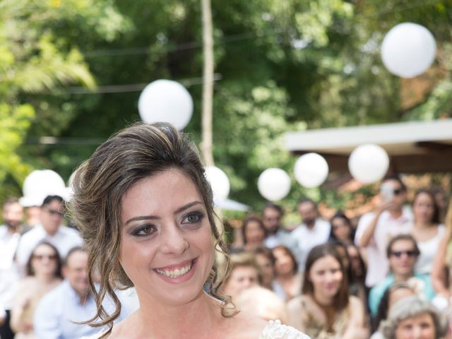 O casamento de João e Babi em Cotia, São Paulo Estado 32