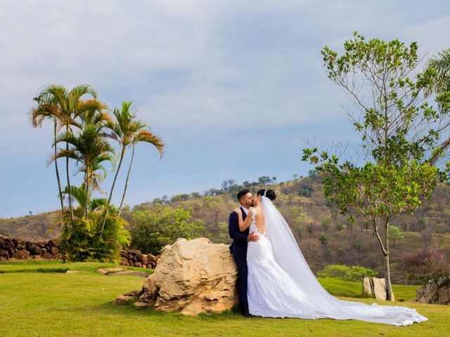 O casamento de Arthur e Laila em Vespasiano, Minas Gerais 46