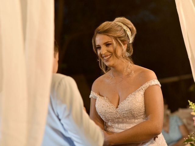 O casamento de Diego e Juliana em Itabirinha, Minas Gerais 27