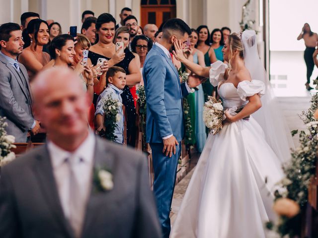 O casamento de Douglas e Catiane em Santo Amaro da Imperatriz, Santa Catarina 26