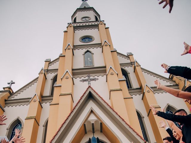 O casamento de Douglas e Catiane em Santo Amaro da Imperatriz, Santa Catarina 68