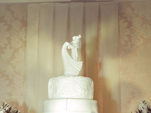 O casamento de Alex e Patrícia  em Santos, São Paulo Estado 22