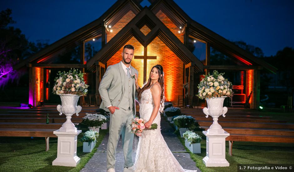 O casamento de Rodrigo e Thais em Pontal do Paraná, Paraná