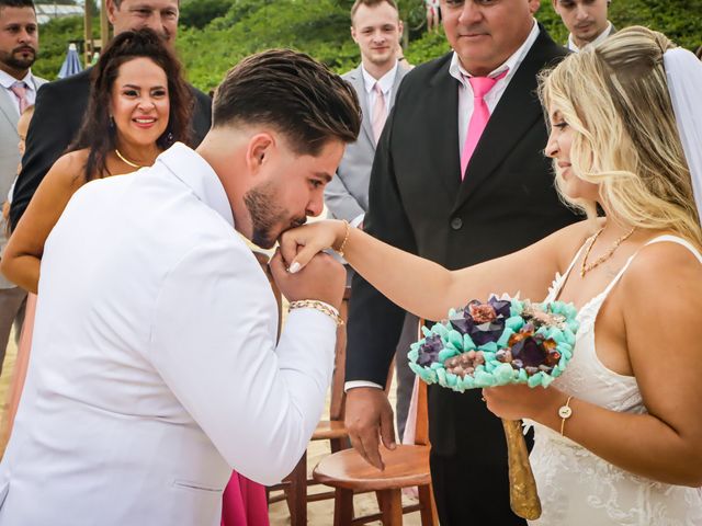 O casamento de Jonatas e Luisa em Bombinhas, Santa Catarina 9