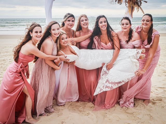 O casamento de Jonatas e Luisa em Bombinhas, Santa Catarina 57