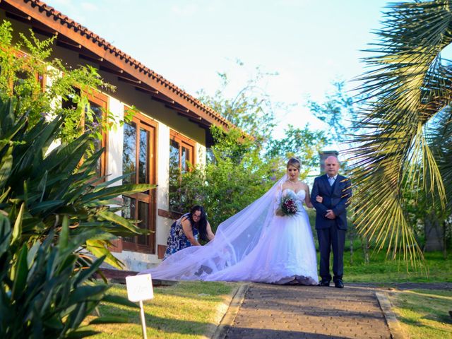 O casamento de Adriano e Rebeca em Gravataí, Rio Grande do Sul 29