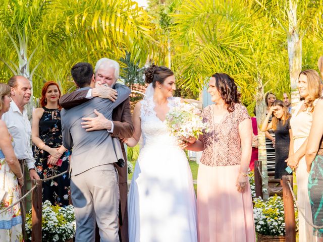 O casamento de Mauricio e Tatiana em Valinhos, São Paulo Estado 51