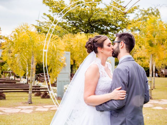 O casamento de Mauricio e Tatiana em Valinhos, São Paulo Estado 100