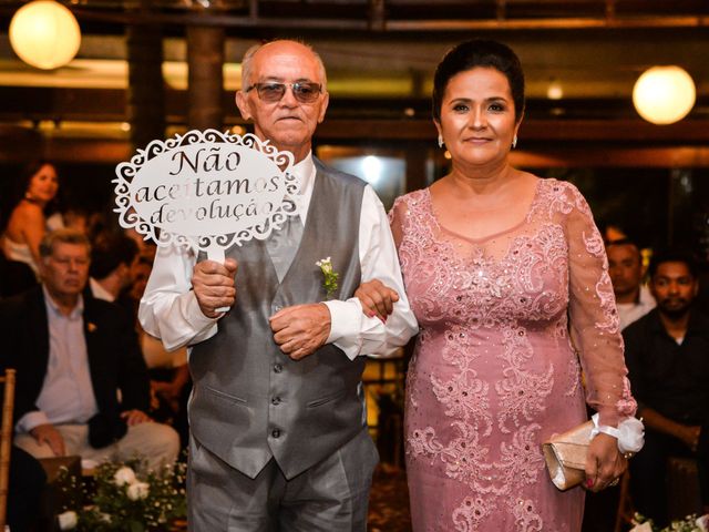 O casamento de Alcionei e Renata em Cotia, São Paulo Estado 56