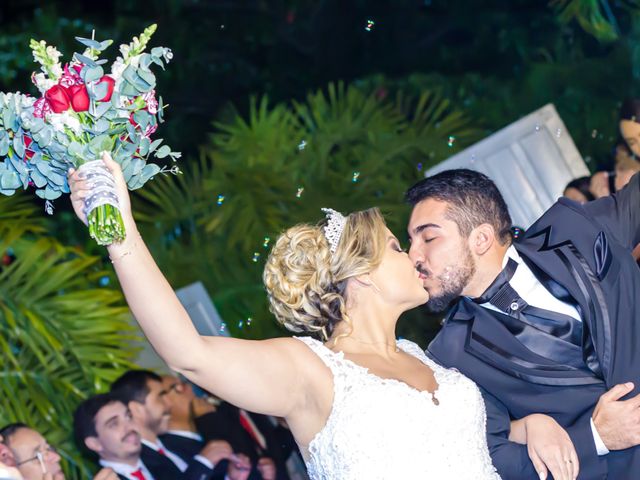 O casamento de Brenno e Daniele em Valinhos, São Paulo Estado 80