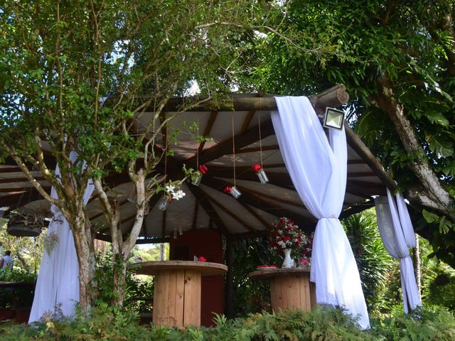 O casamento de Jamile Dias e Daniel Dias em Simões Filho, Bahia 17
