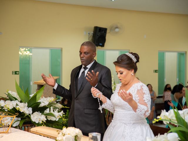 O casamento de Edione e Carmen em Alfenas, Minas Gerais 40