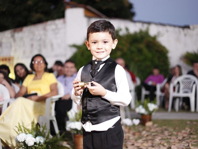 O casamento de Efraim e Mônica  em Mossoró, Rio Grande do Norte 10