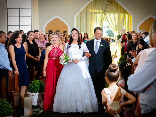 O casamento de Tiago e Camila em Ubiratã, Paraná 15