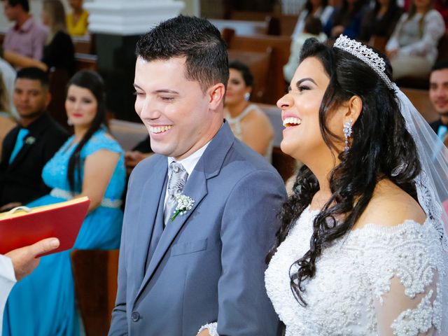 O casamento de Tiago e Camila em Ubiratã, Paraná 30