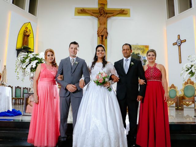 O casamento de Tiago e Camila em Ubiratã, Paraná 39