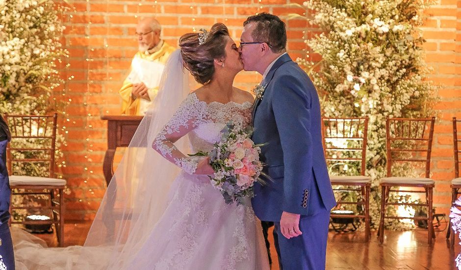 O casamento de Paulo e Daiane em São Paulo