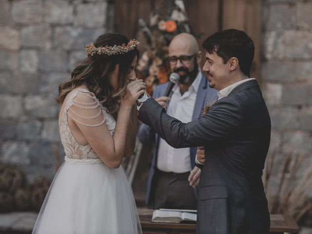 O casamento de Isaias e Fernanda em Santa Cruz da Serra, Rio de Janeiro 35
