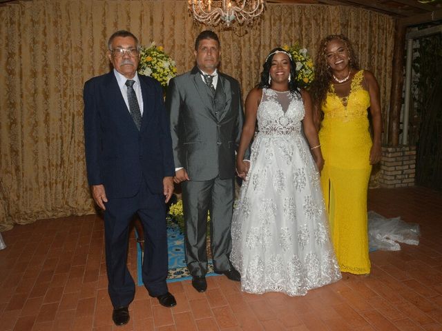 O casamento de Cícero  e Alaine em Alagoinhas, Bahia 8
