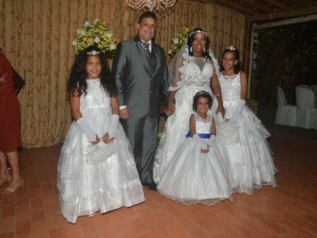 O casamento de Cícero  e Alaine em Alagoinhas, Bahia 11
