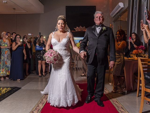 O casamento de Wendell e Thalita em Santos, São Paulo Estado 21