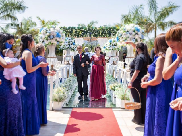 O casamento de Alyson e Jeniffer em Itapecerica da Serra, São Paulo 36