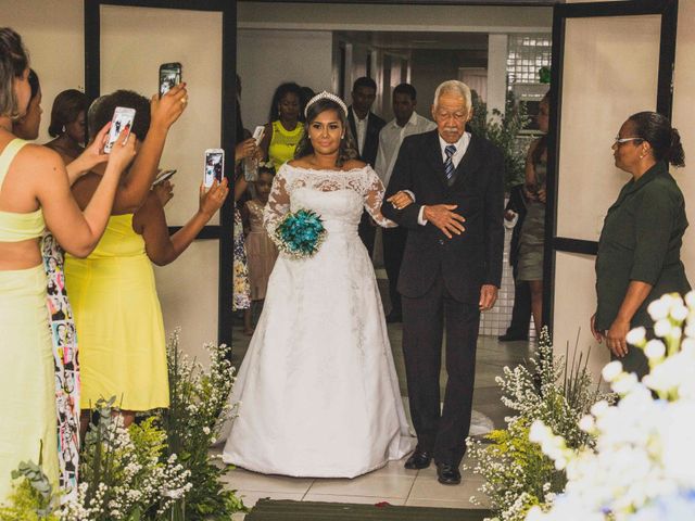 O casamento de Hebert e Gabriela em Salvador, Bahia 17