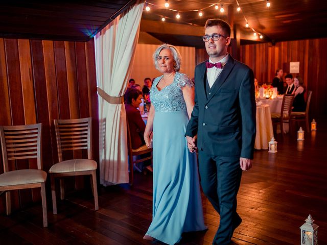 O casamento de Rafael e Fernanda em Jaraguá do Sul, Santa Catarina 25