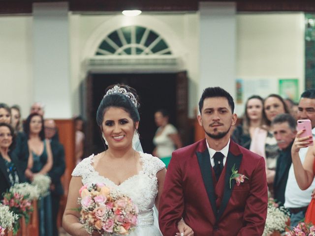 O casamento de Wnaderley e Juliana em São José, Santa Catarina 9