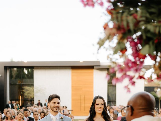 O casamento de Paulo e Izabella em Belo Horizonte, Minas Gerais 48