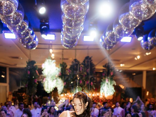O casamento de Paulo e Izabella em Belo Horizonte, Minas Gerais 112