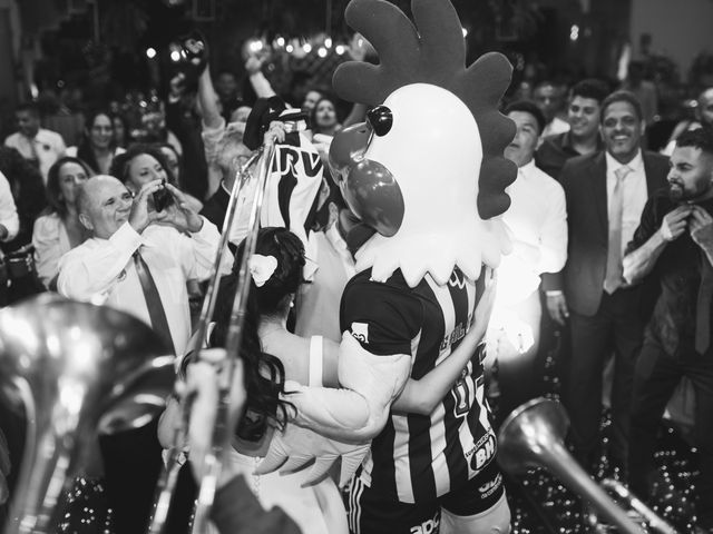 O casamento de Paulo e Izabella em Belo Horizonte, Minas Gerais 140