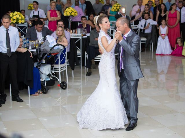 O casamento de Raphael e Bianca em Curitiba, Paraná 187