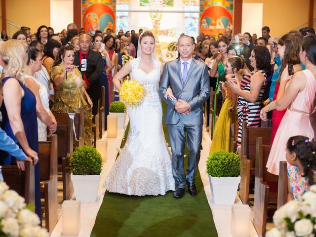 O casamento de Raphael e Bianca em Curitiba, Paraná 236