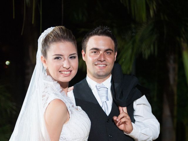 O casamento de Raphael e Bianca em Curitiba, Paraná 261